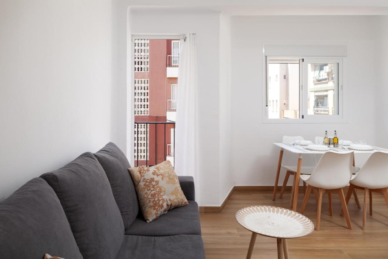 Apartamento Nuria Torre Del Mar Extérieur photo