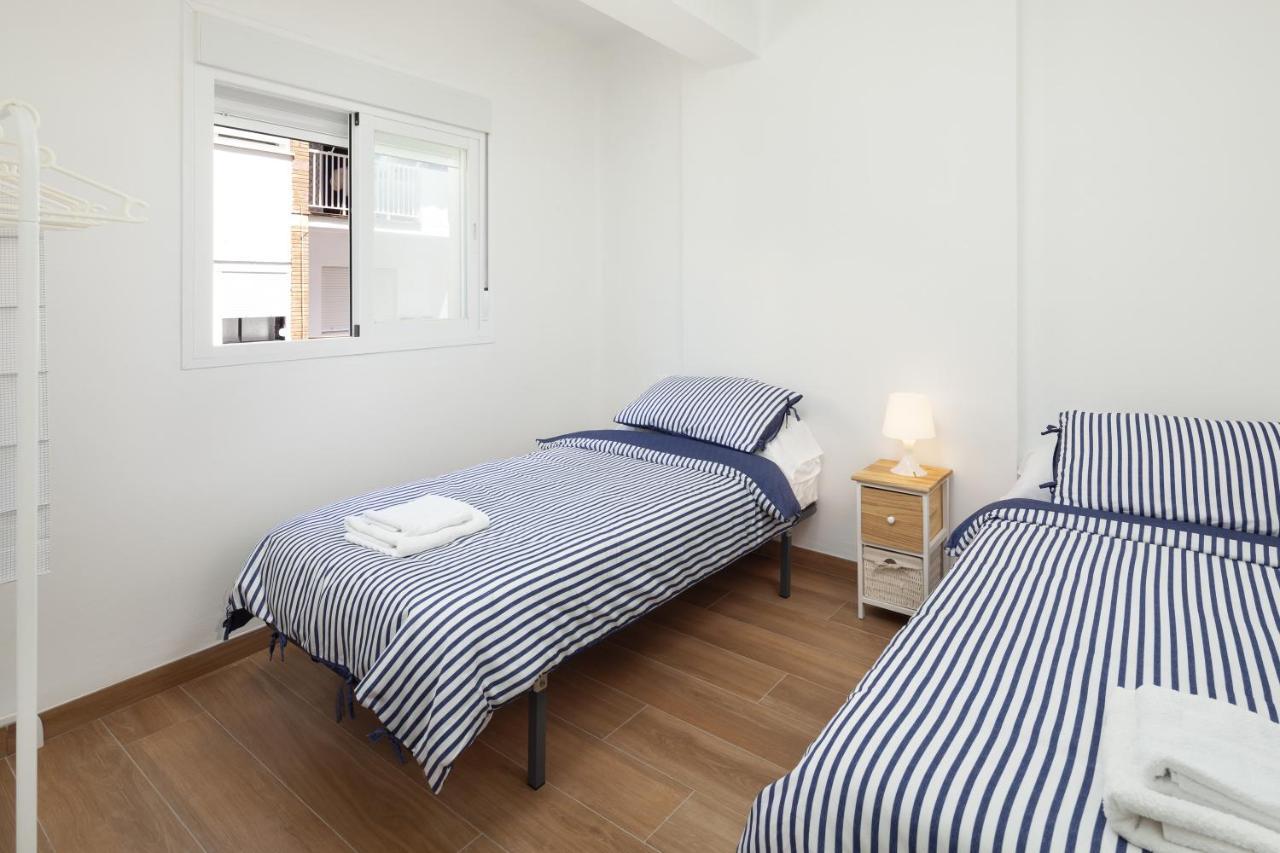 Apartamento Nuria Torre Del Mar Extérieur photo